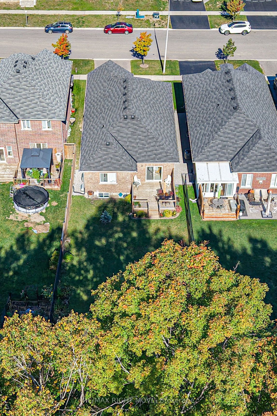 2997 Stone Ridge Boulevard Property Photo 4