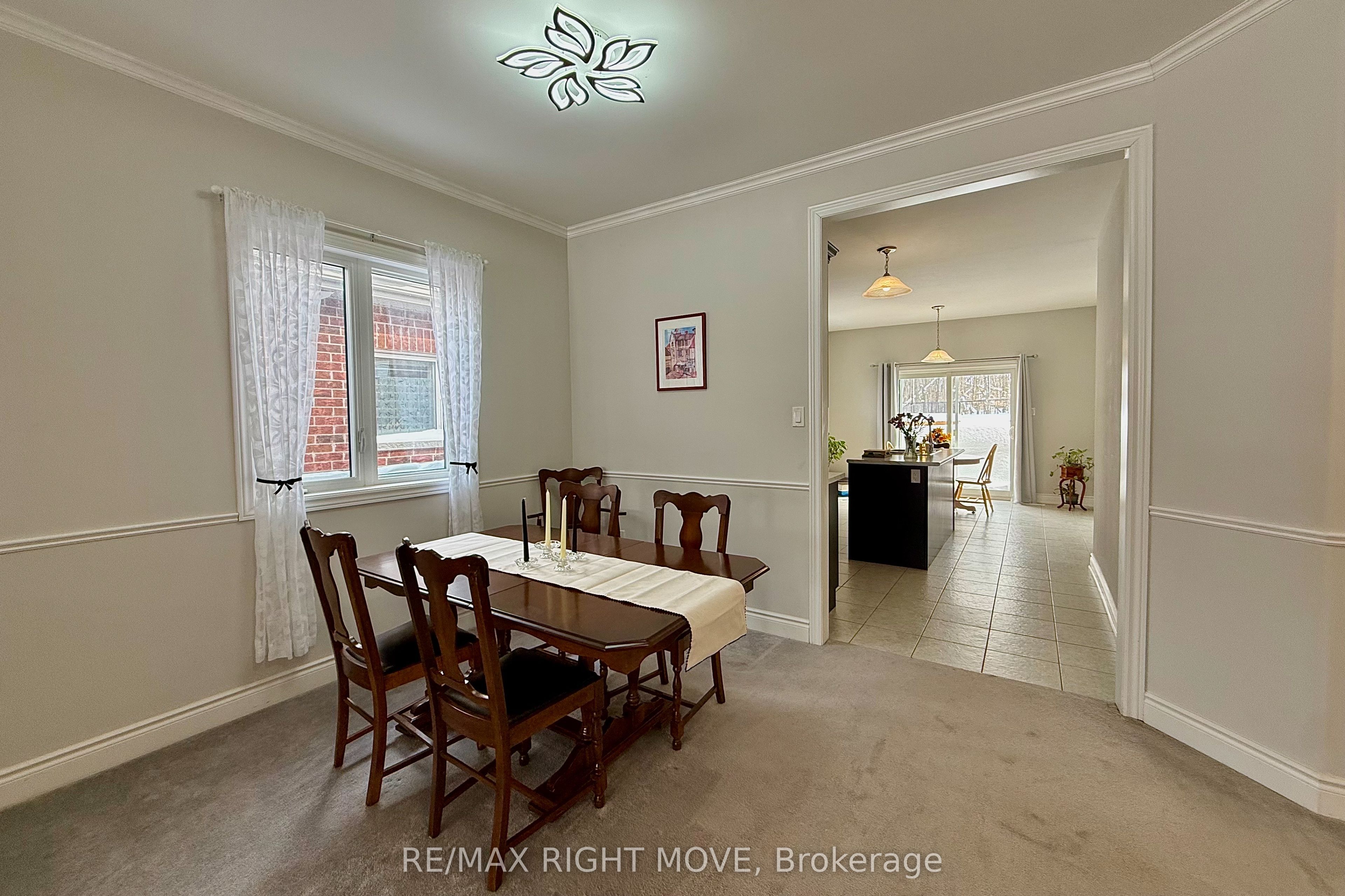 2997 Stone Ridge Boulevard Property Photo 14
