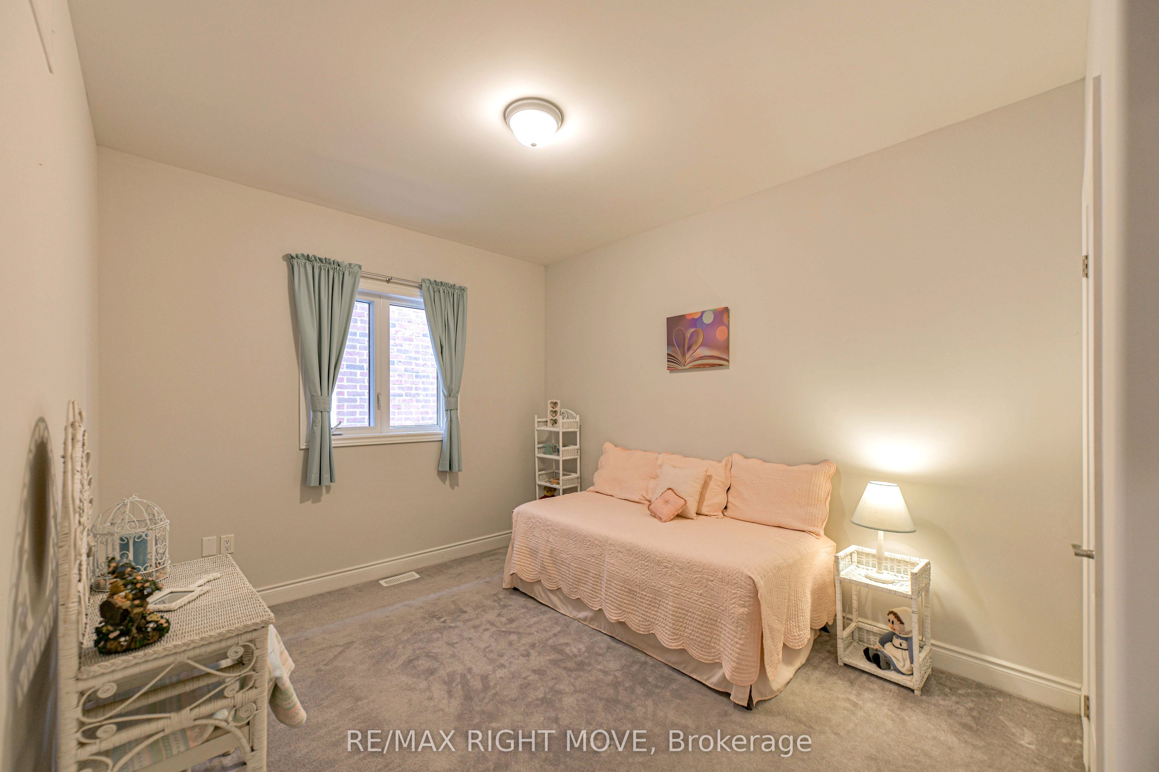 2997 Stone Ridge Boulevard Property Photo 21