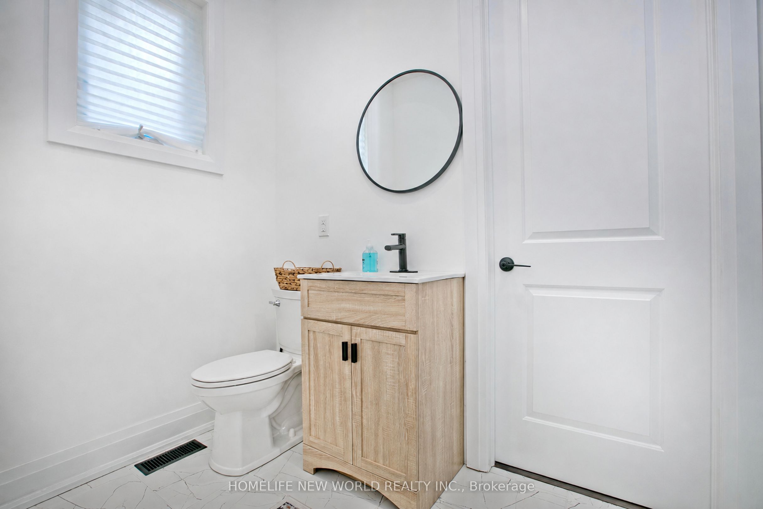 62 Simcoe Road Property Photo 42