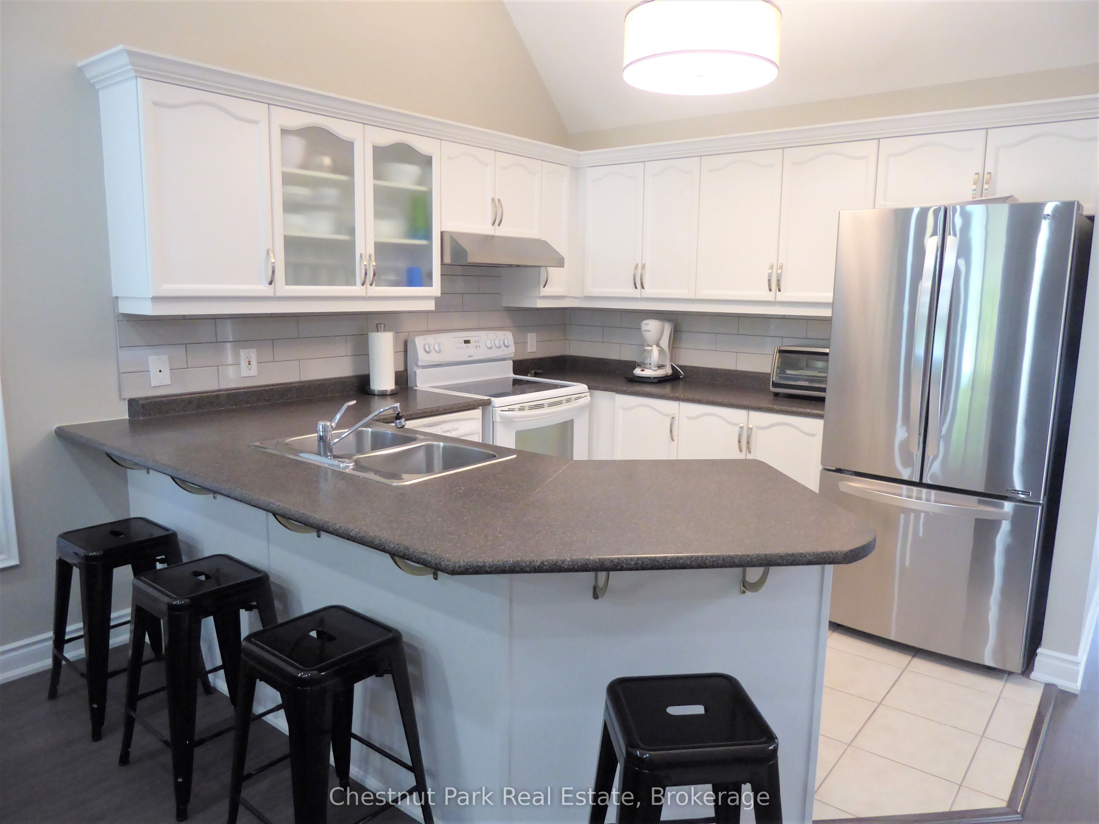 23 Green Briar Drive Property Photo 14