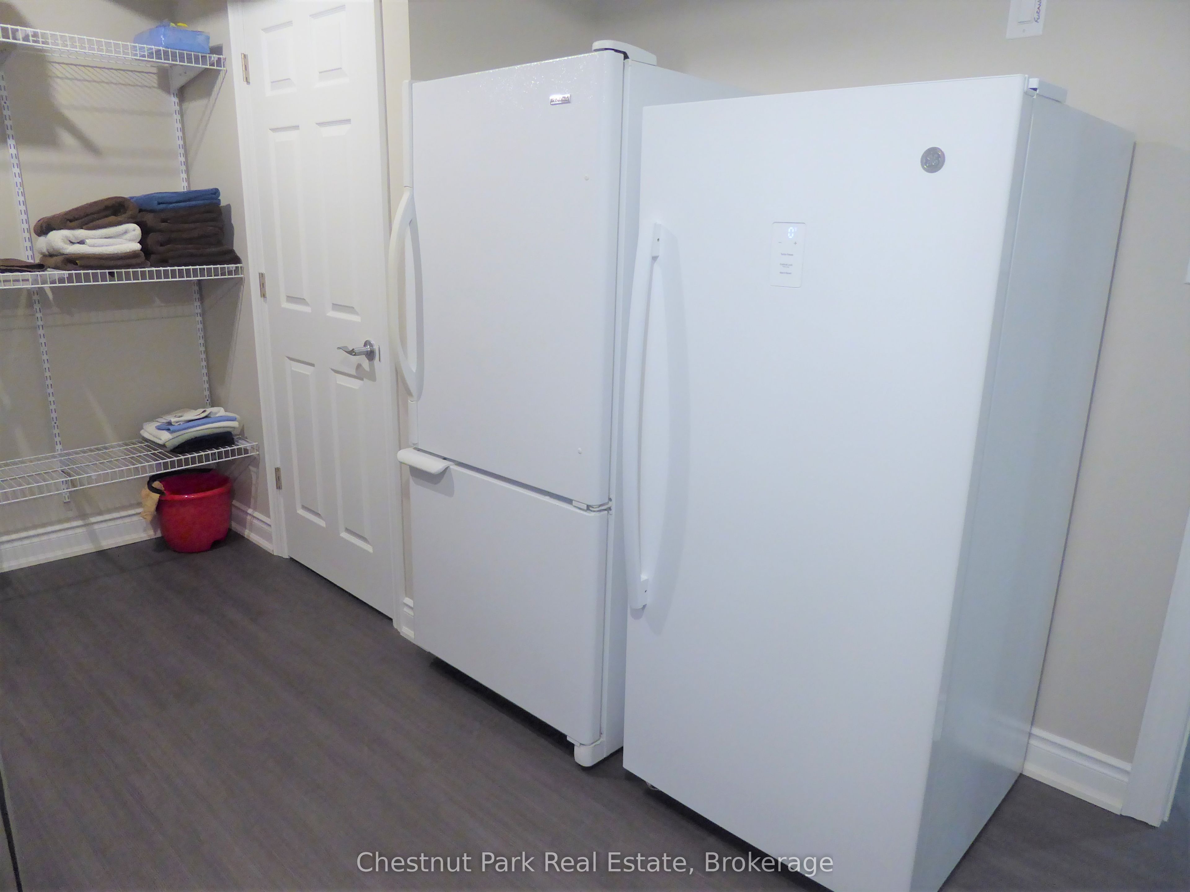 23 Green Briar Drive Property Photo 32