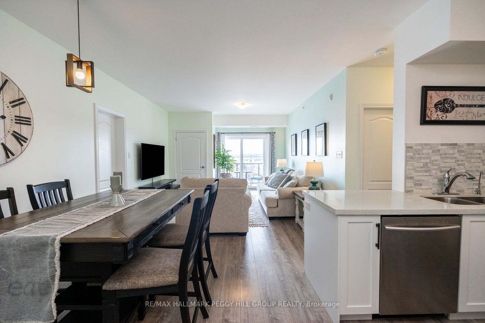 100 Dean Avenue 410 Property Photo 4