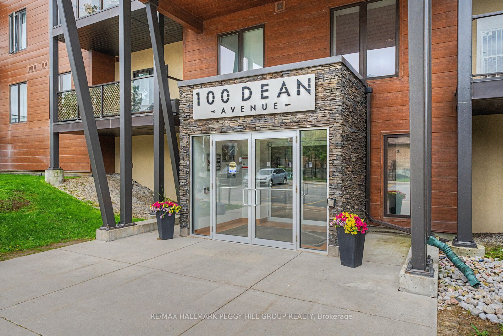 100 Dean Avenue 410 Property Photo 16
