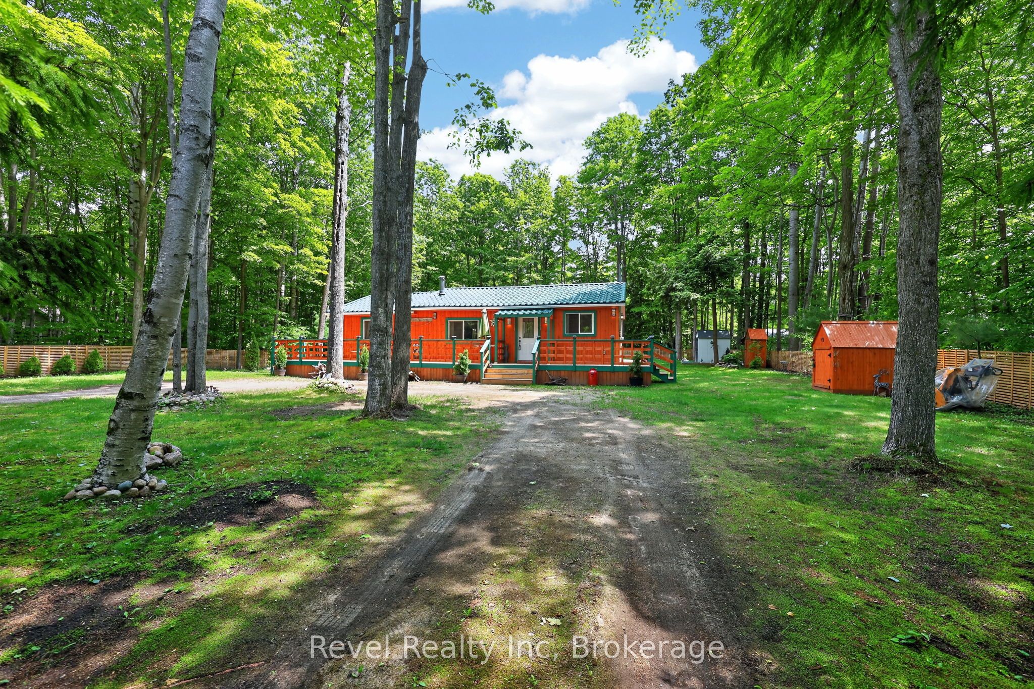 49 WOLFE Trail Property Photo 1