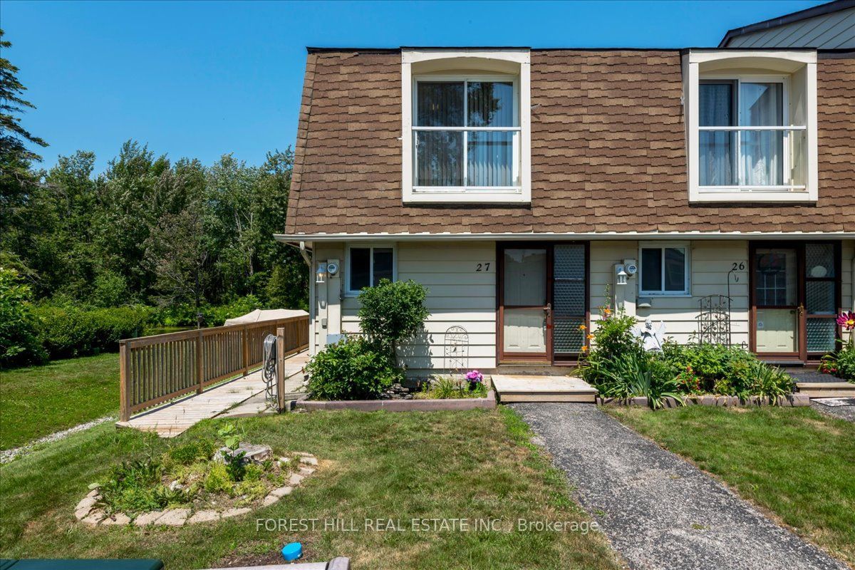 4 Paradise Boulevard 27 Property Photo 1