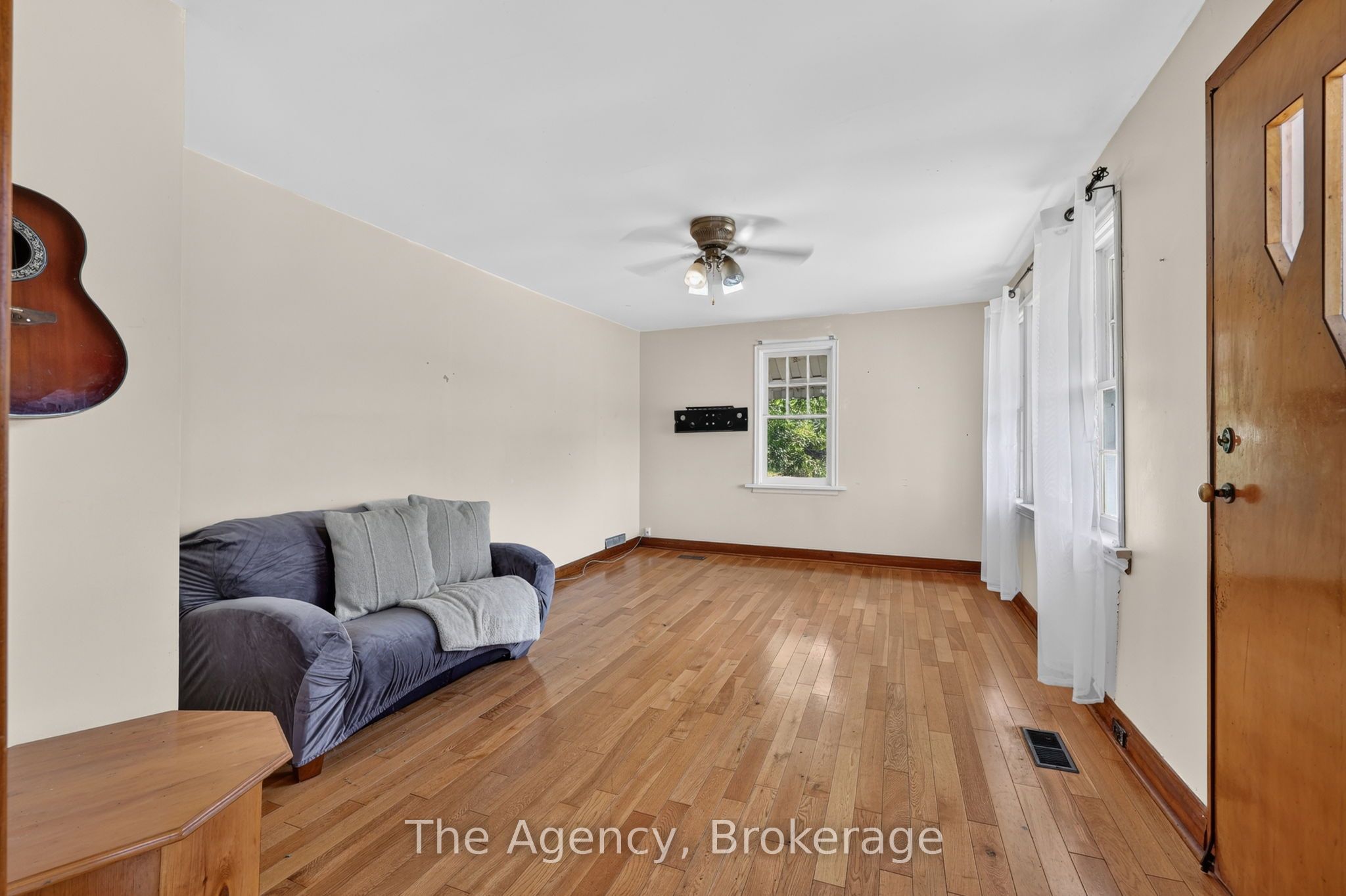 11401 Highway 12 Property Photo 15