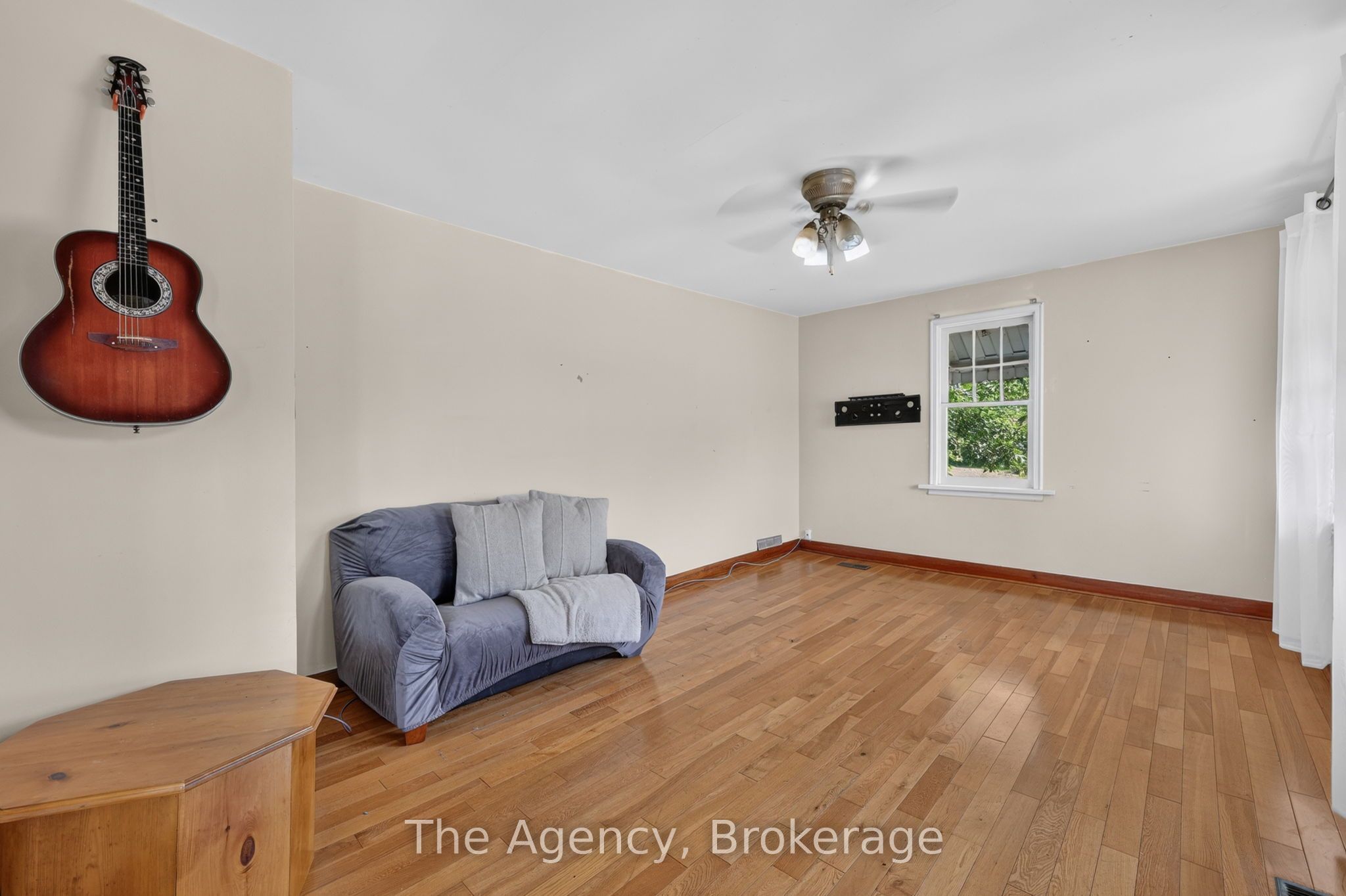 11401 Highway 12 Property Photo 16