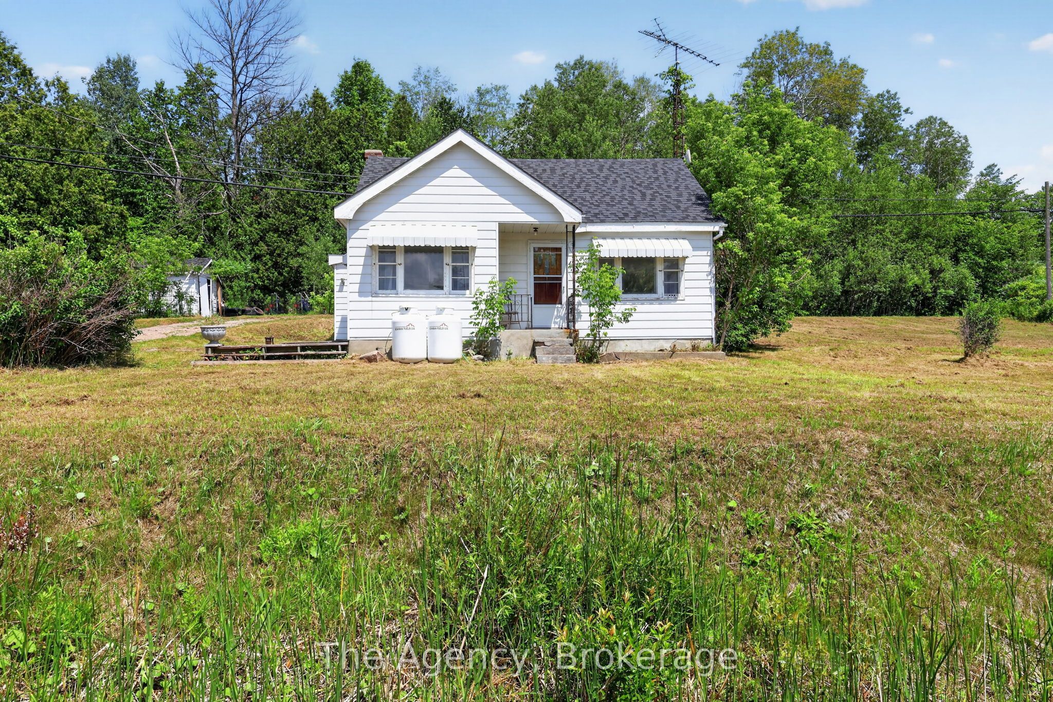 11401 Highway 12 Property Photo 27