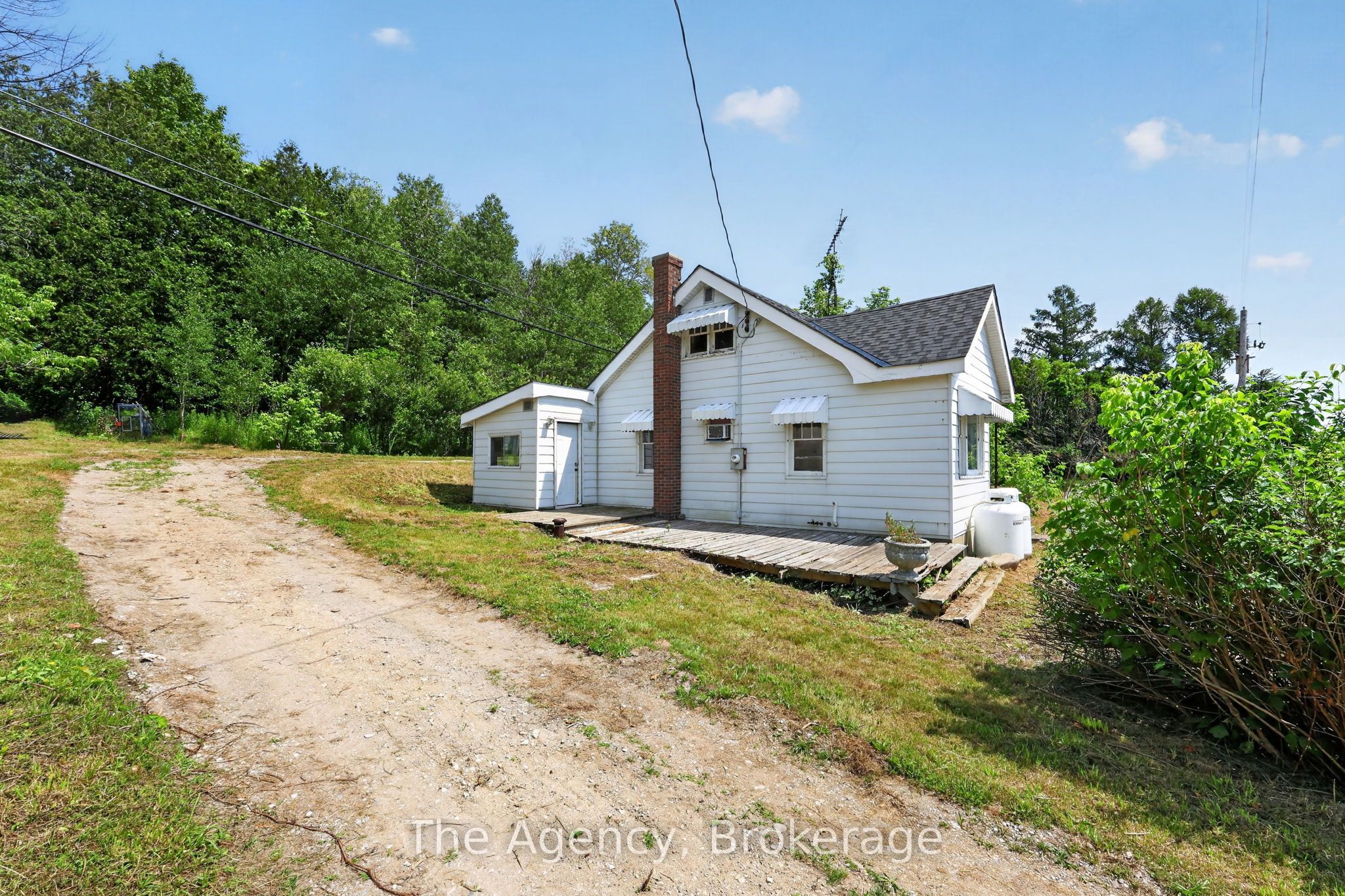 11401 Highway 12 Property Photo 28