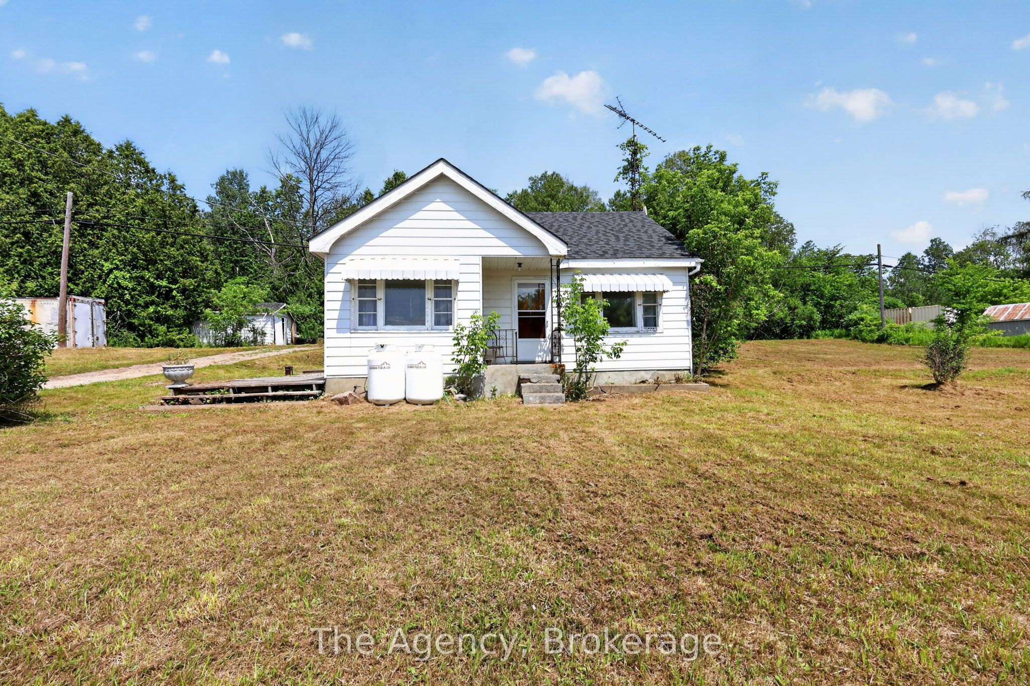 11401 Highway 12 Property Photo 31