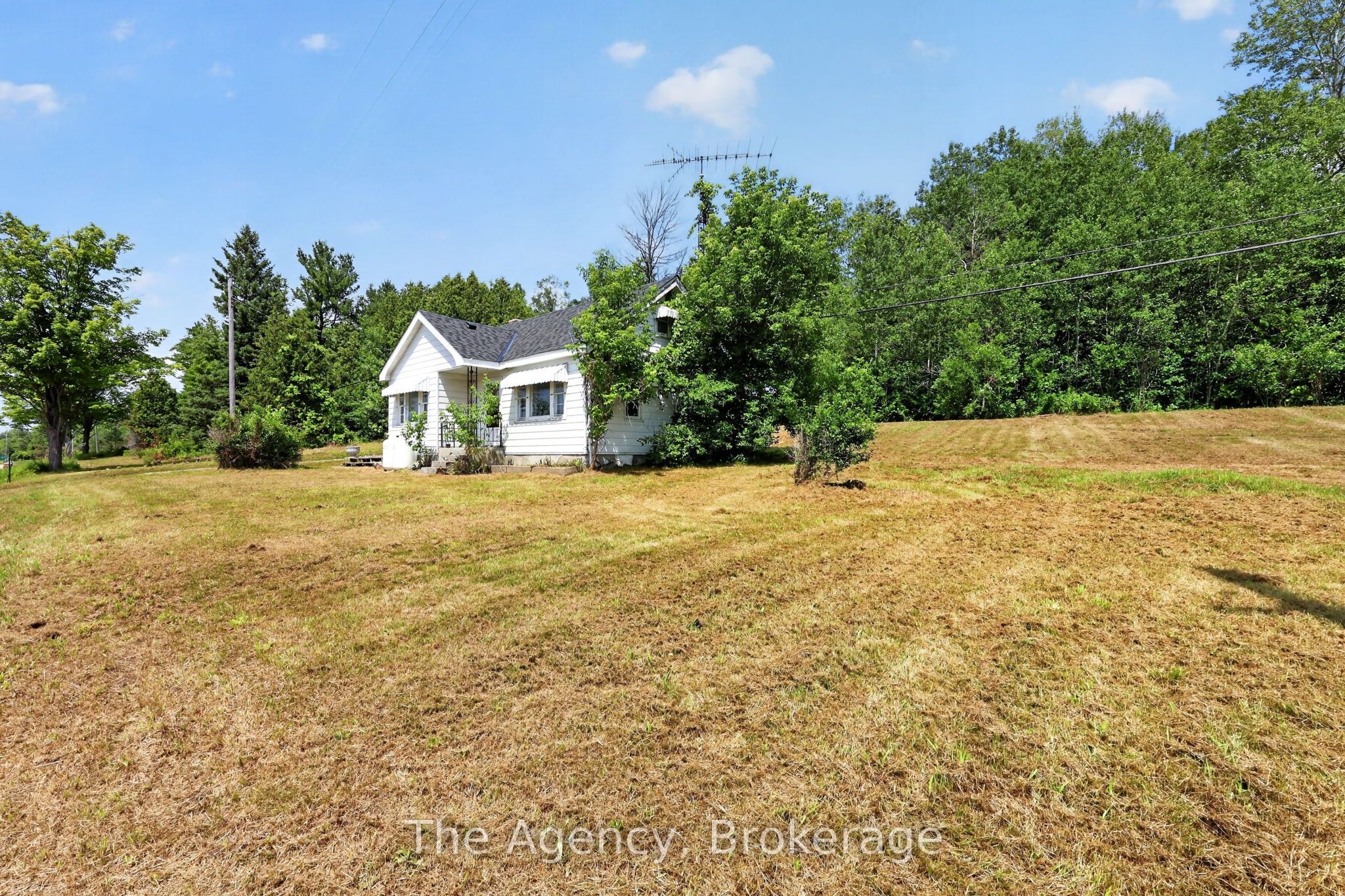 11401 Highway 12 Property Photo 33
