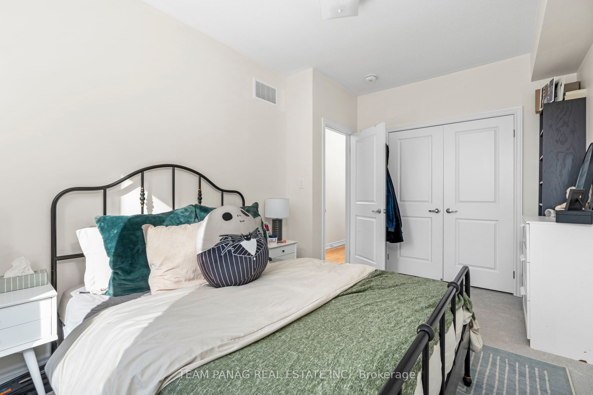 15 Valleybrook Road Property Photo 10