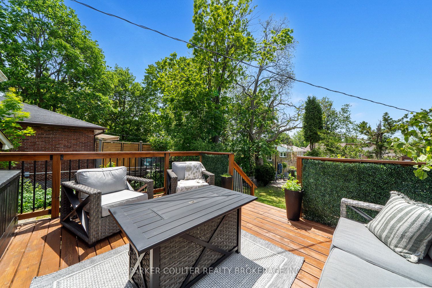 7 Oakley Park Square Property Photo 31