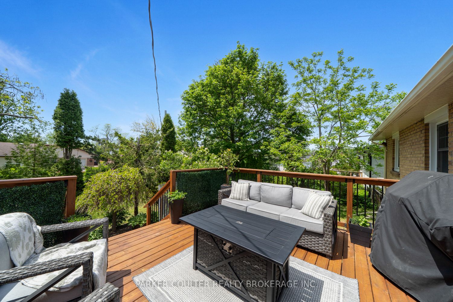 7 Oakley Park Square Property Photo 32