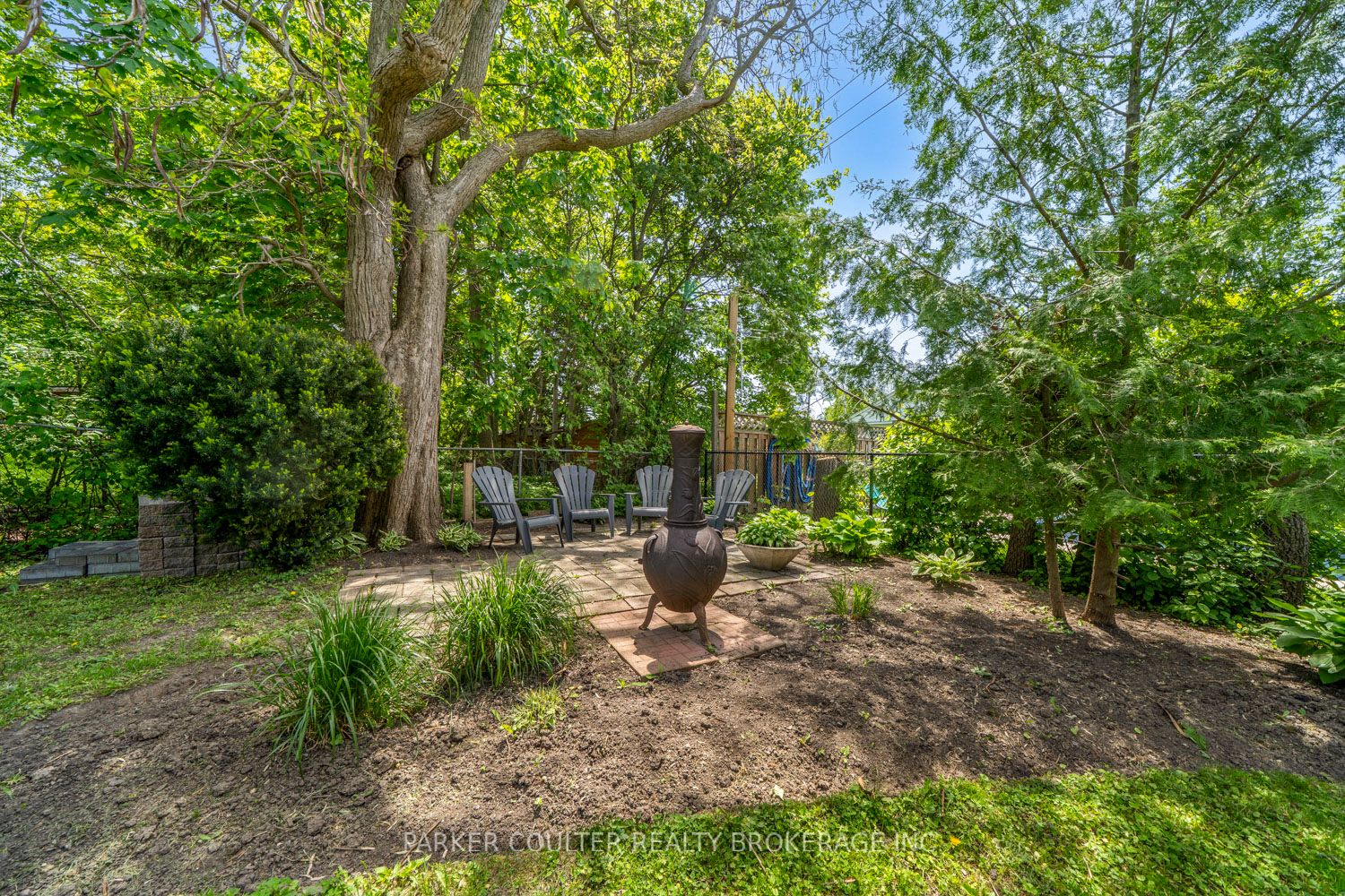 7 Oakley Park Square Property Photo 35