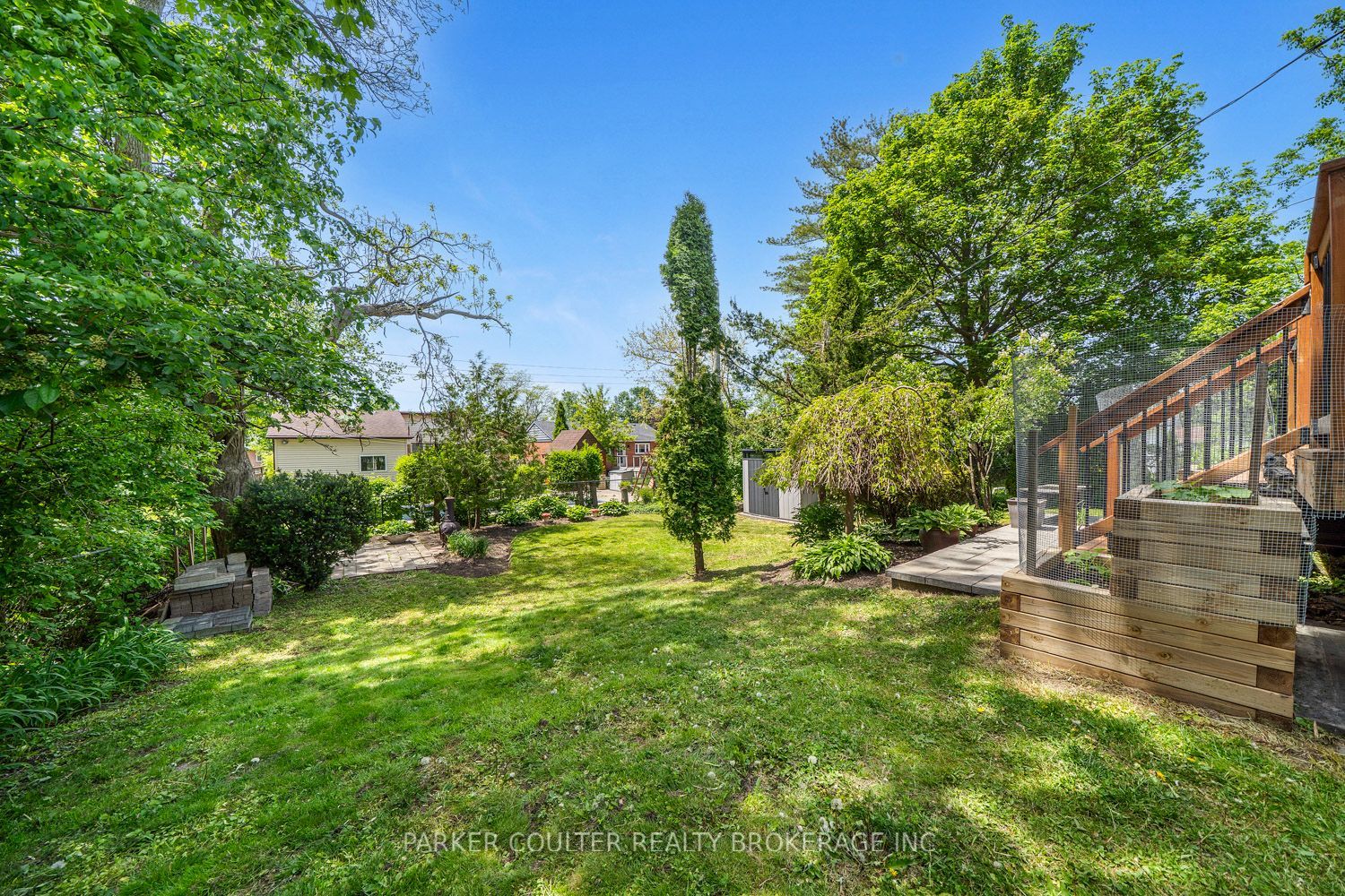 7 Oakley Park Square Property Photo 37