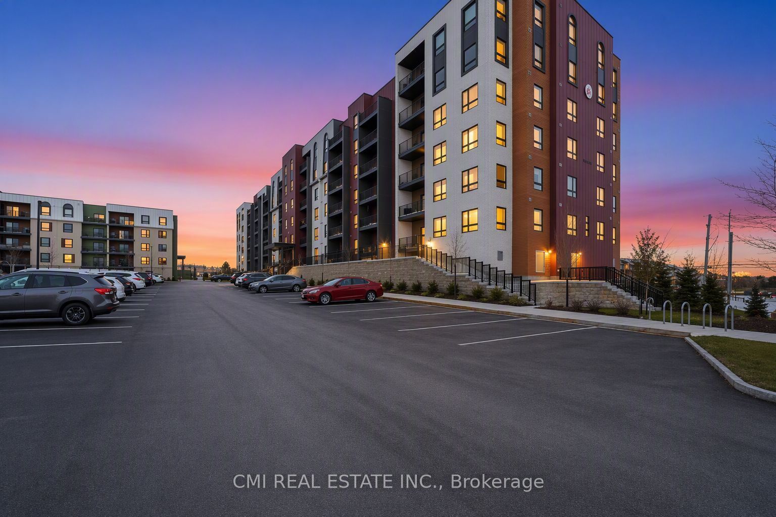 4 Spice Way 501 Property Photo 2