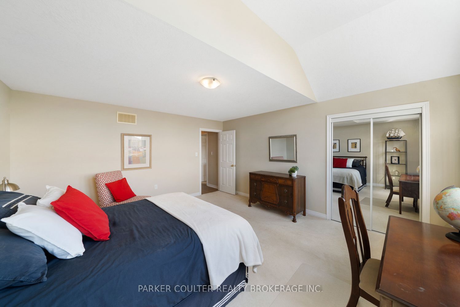 71 Balmoral Place Property Photo 37