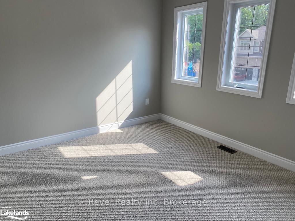 1050 Wright Drive Property Photo 16