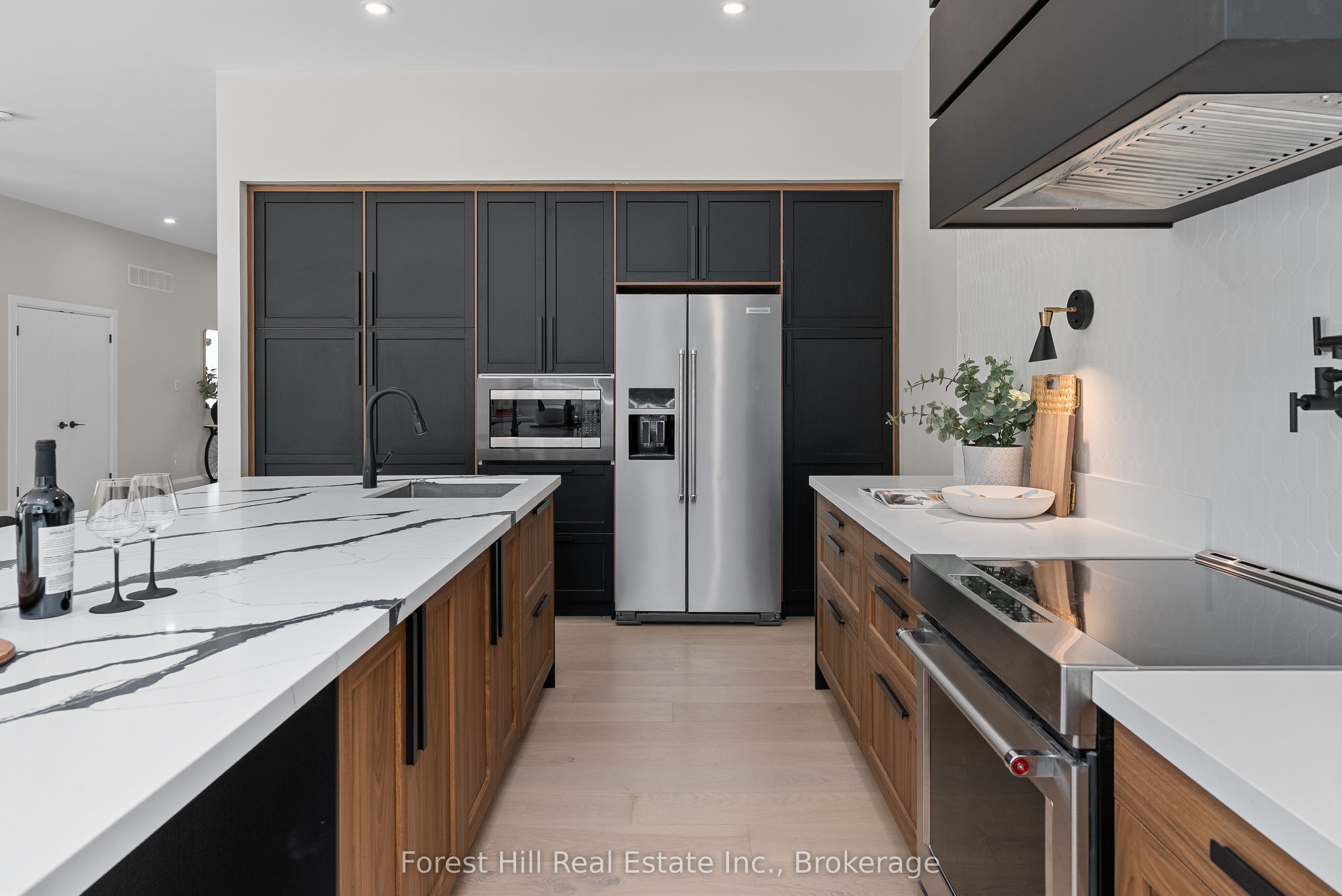 846 Sixth Street Property Photo 8