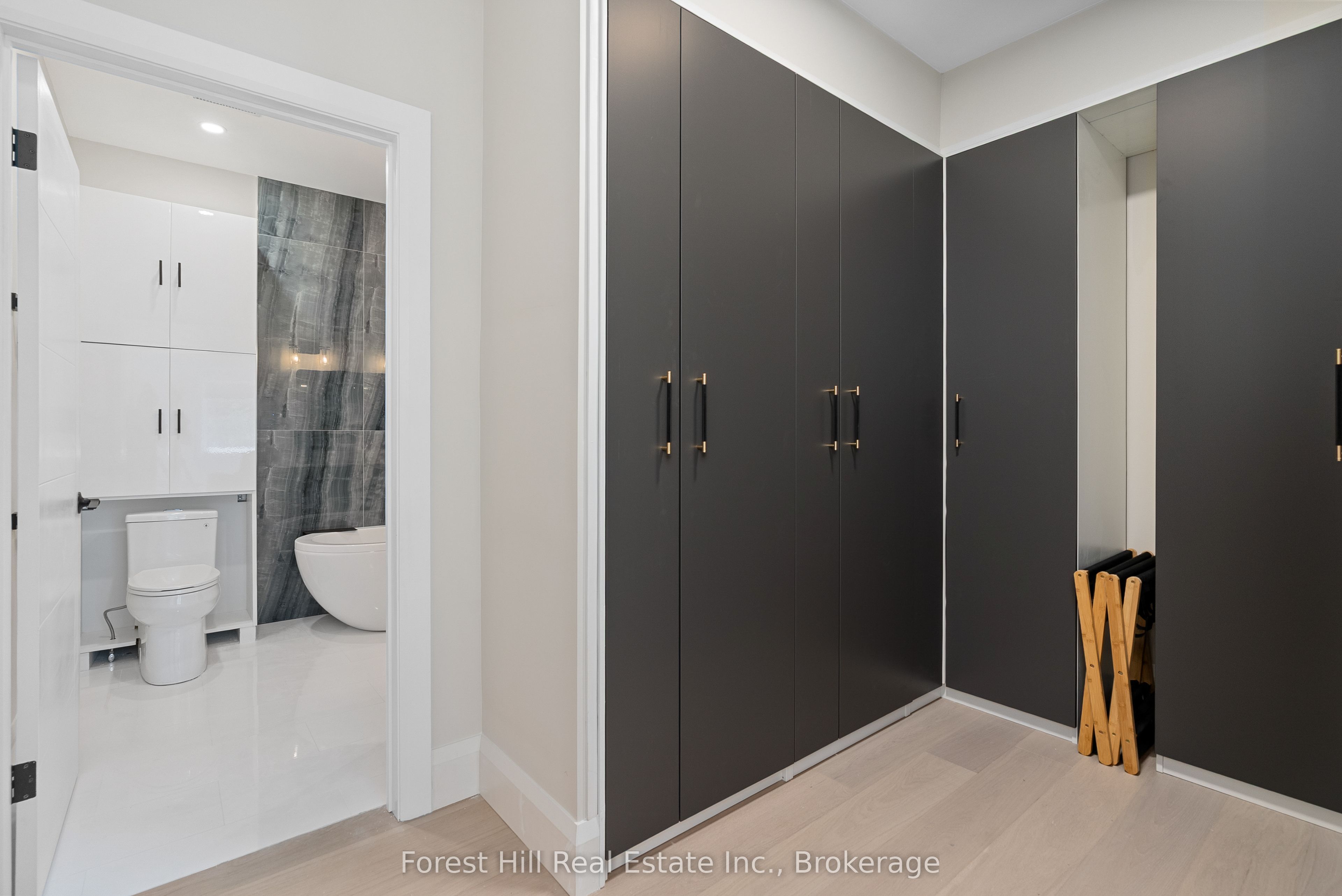 846 Sixth Street Property Photo 23