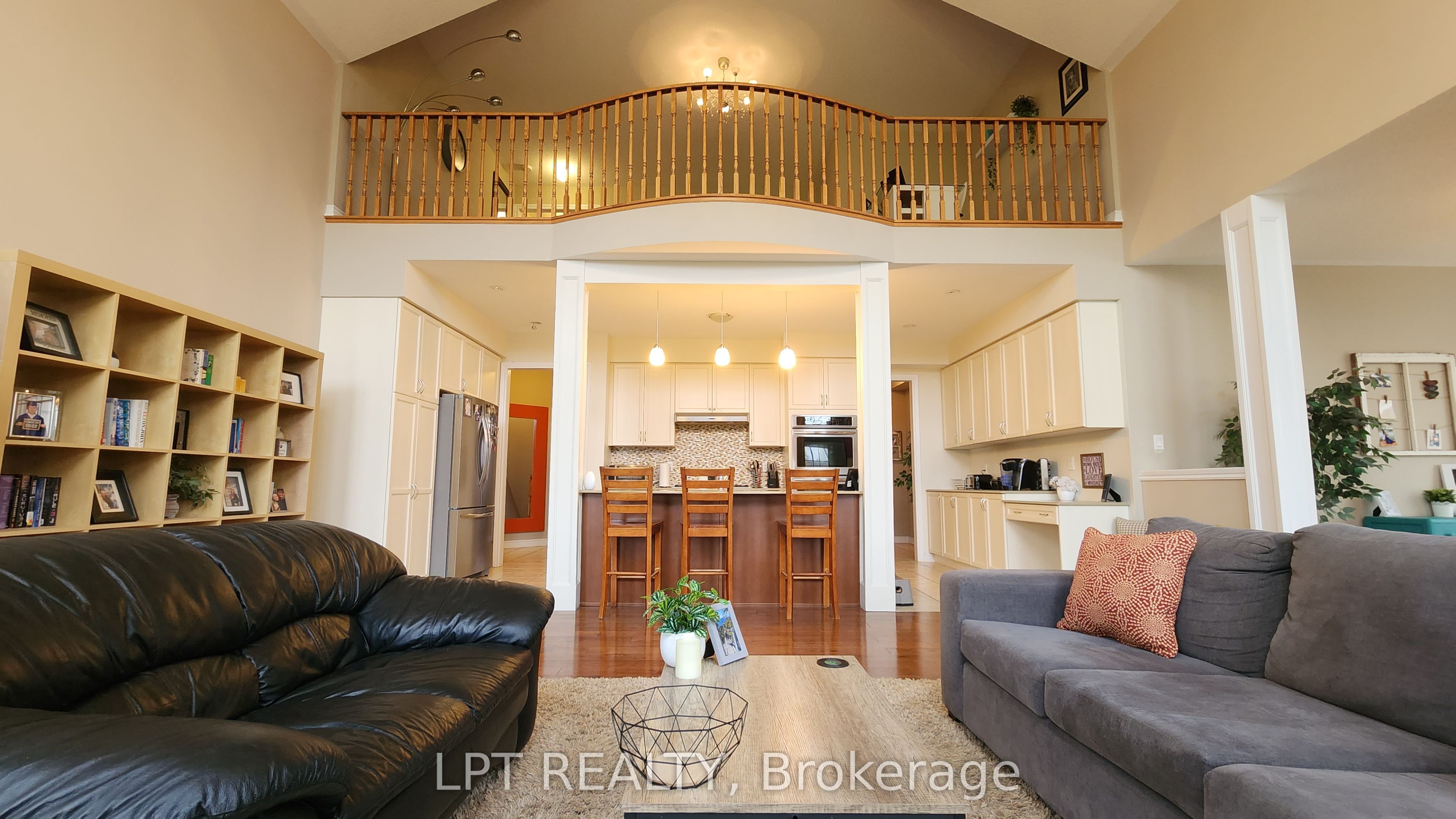 12 Plowright Road Property Photo 6