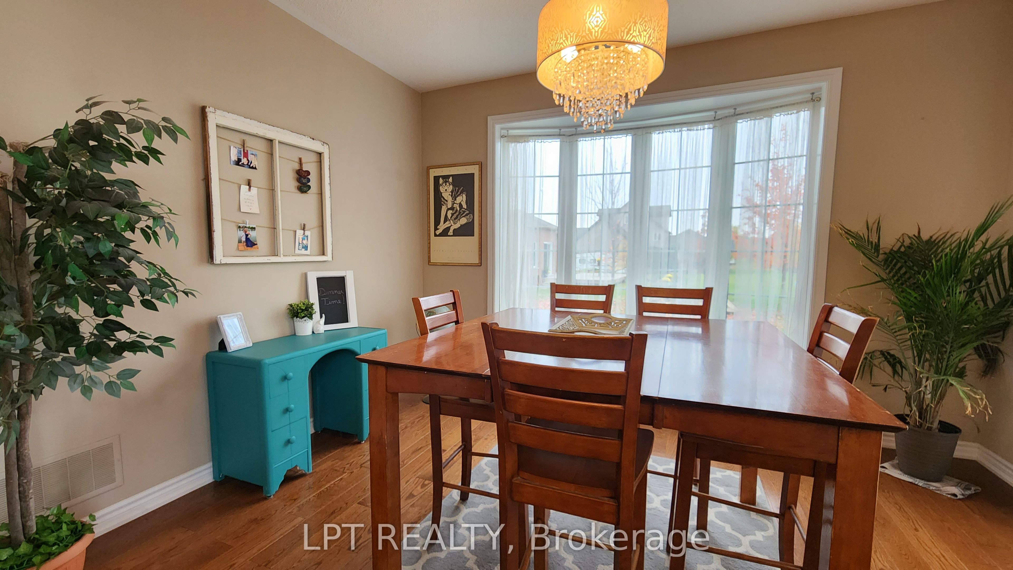 12 Plowright Road Property Photo 14
