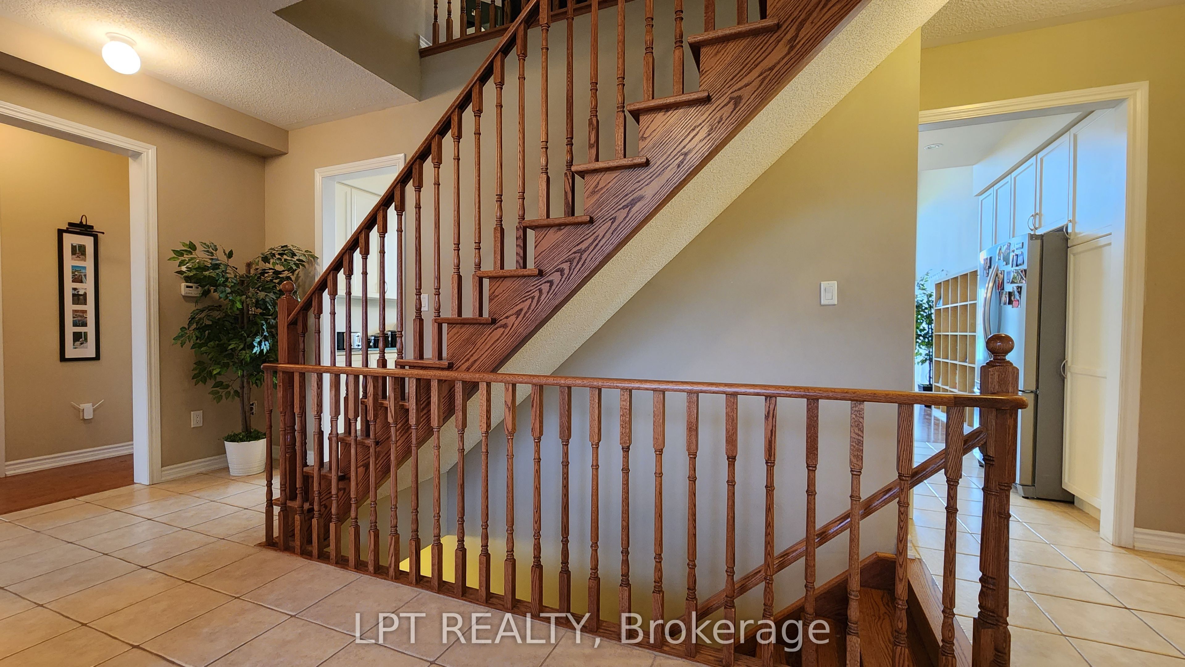 12 Plowright Road Property Photo 24