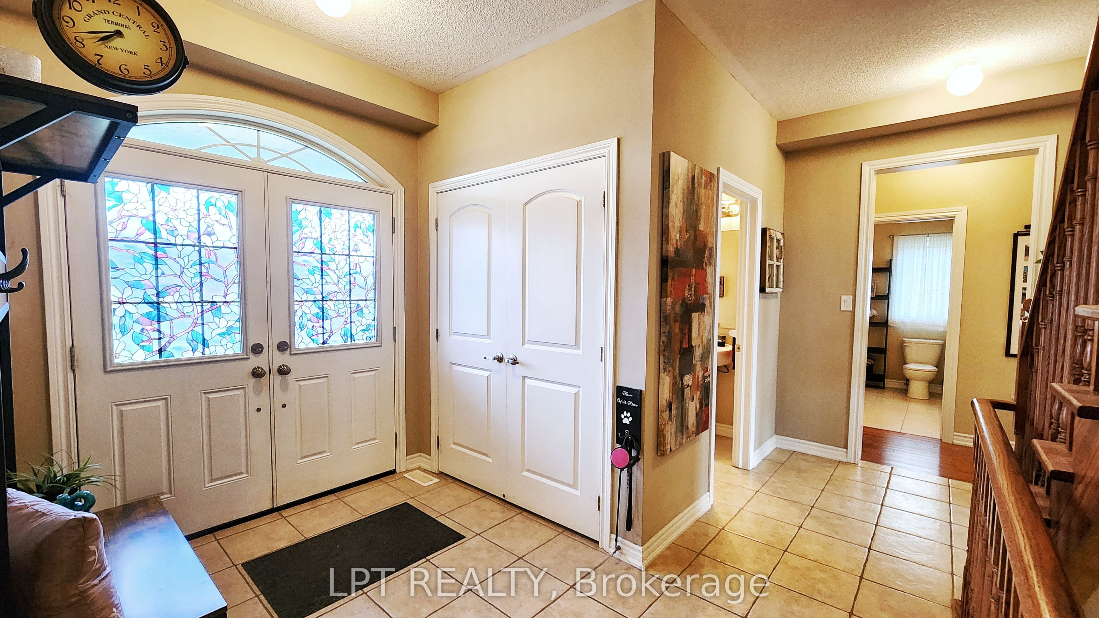 12 Plowright Road Lease Property Photo 4