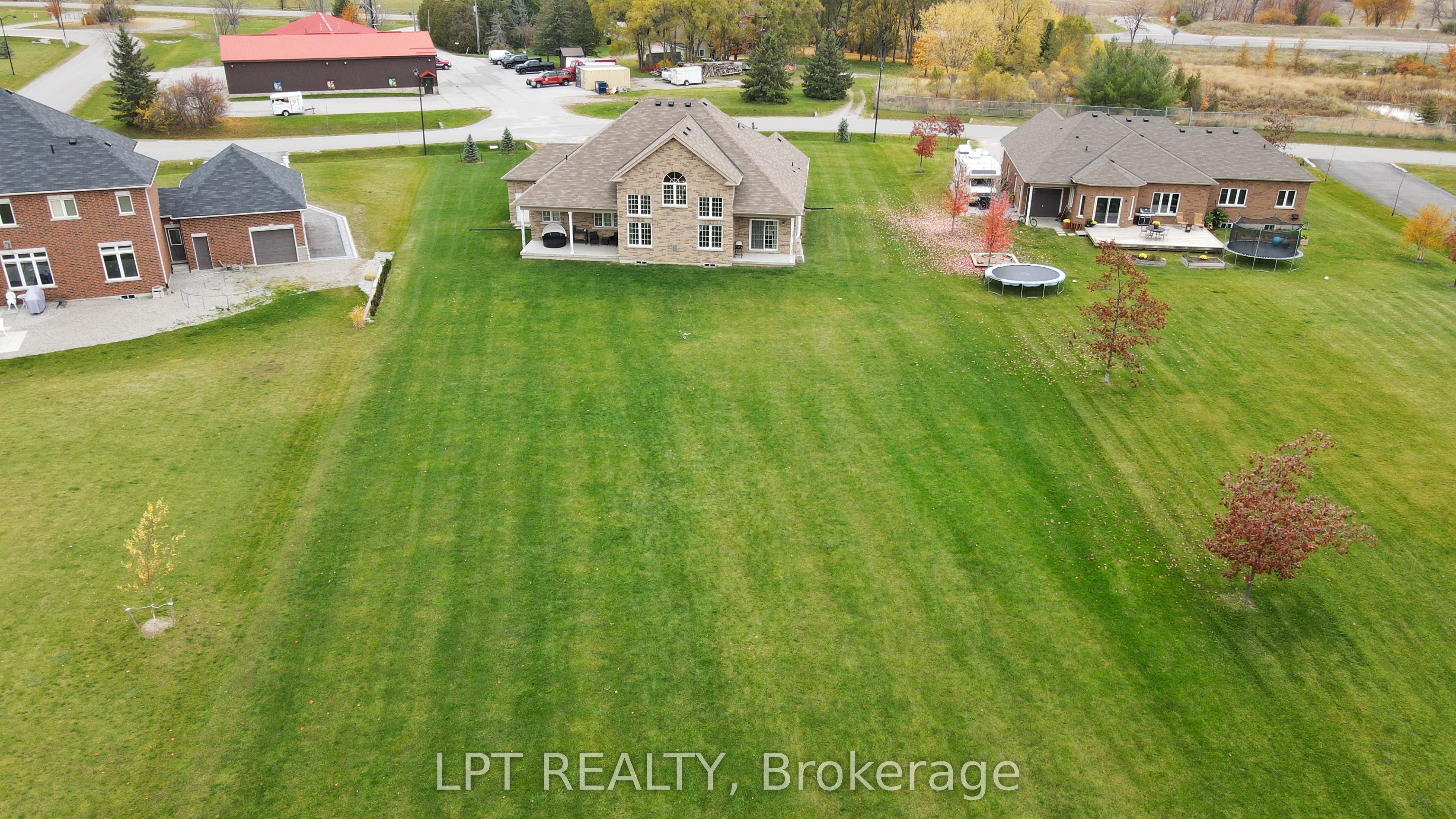 12 Plowright Road Lease Property Photo 32