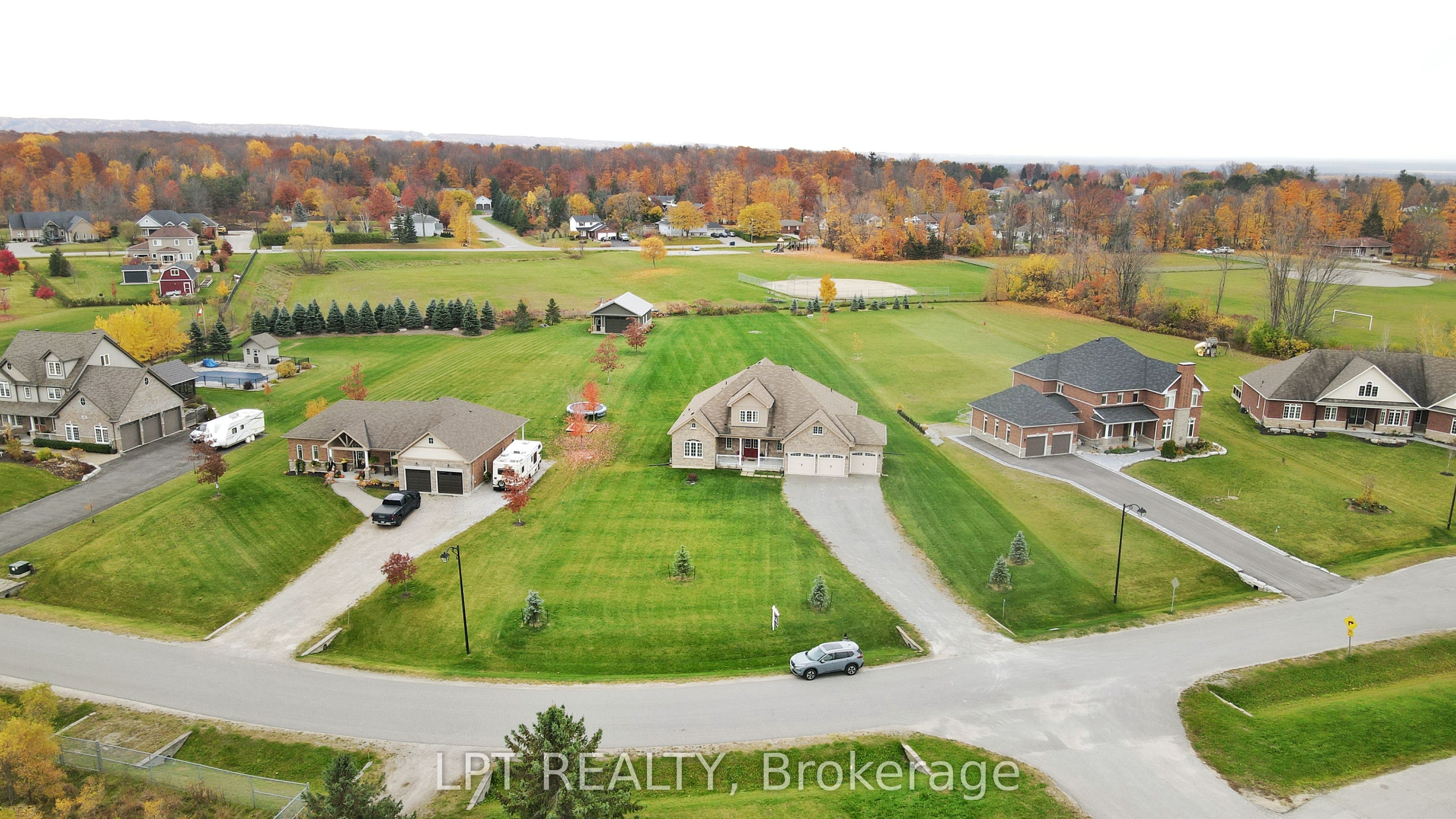 12 Plowright Road Lease Property Photo 34