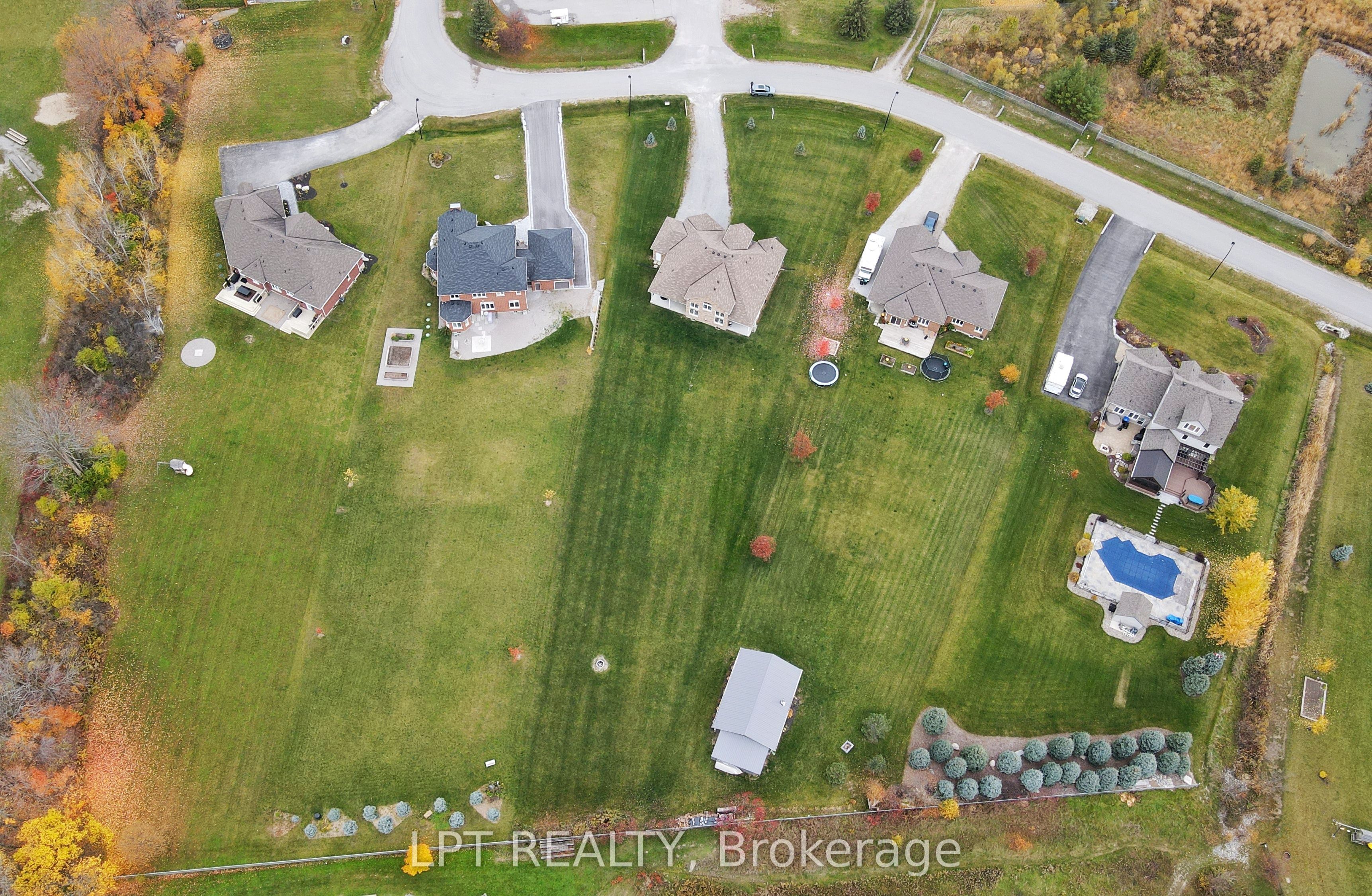12 Plowright Road Lease Property Photo 35