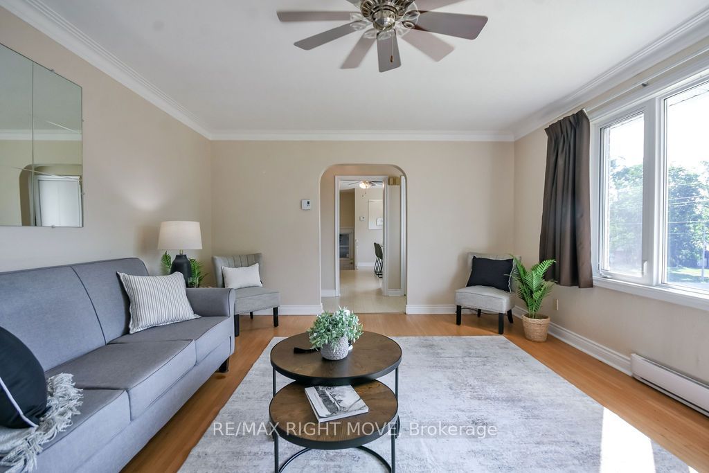 94 Fittons Road E Property Photo 6