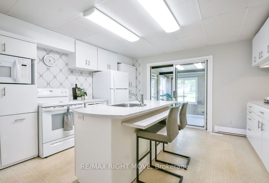 94 Fittons Road E Property Photo 12