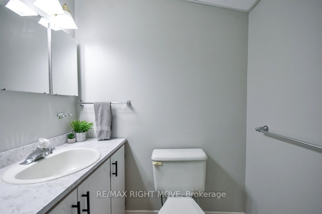94 Fittons Road E Property Photo 27