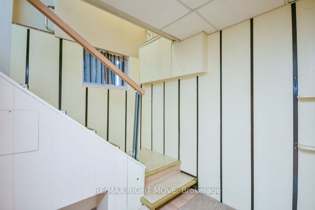 94 Fittons Road E Property Photo 29