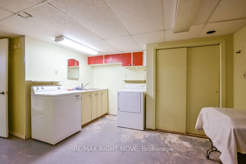 94 Fittons Road E Property Photo 32