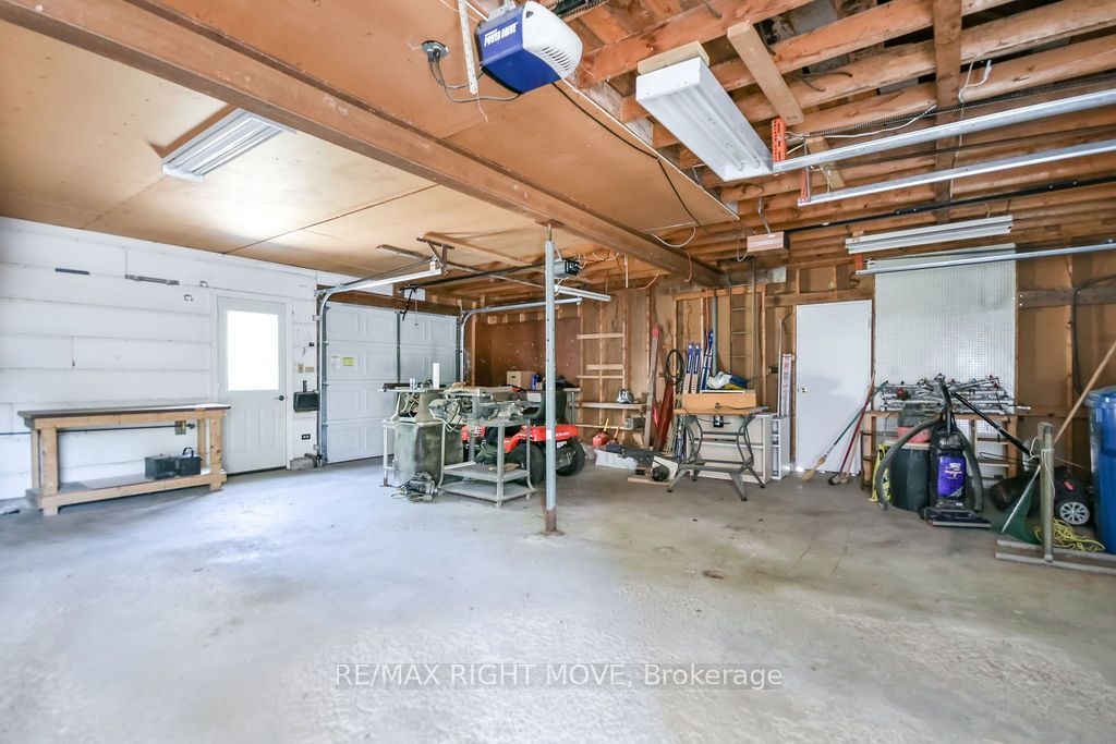 94 Fittons Road E Property Photo 39