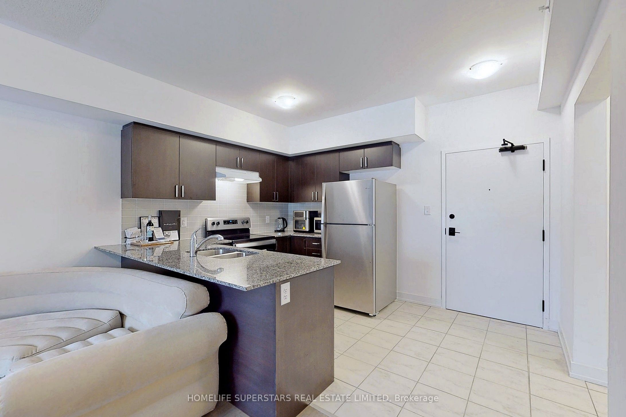 4 Spice Way 207 Property Photo 10