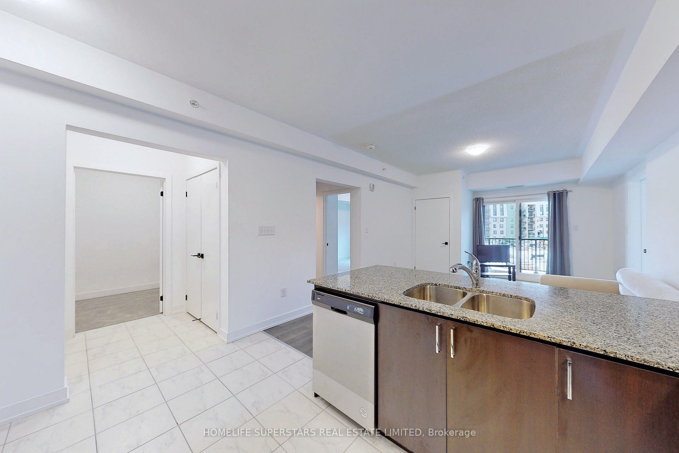 4 Spice Way 207 Property Photo 14
