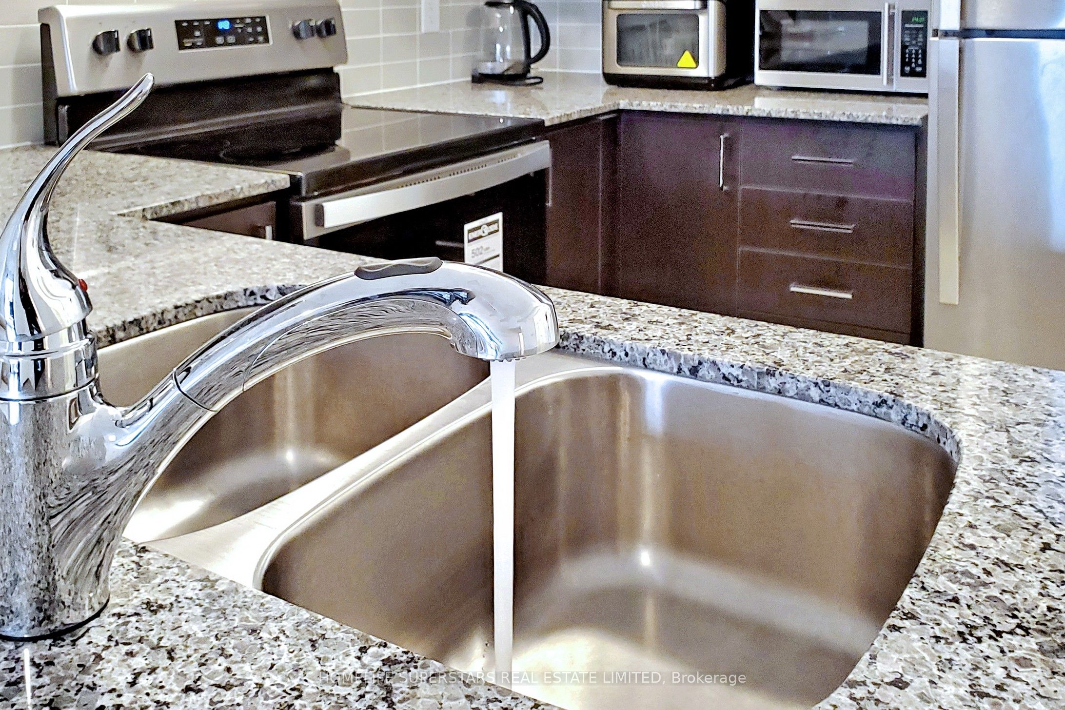 4 Spice Way 207 Property Photo 15