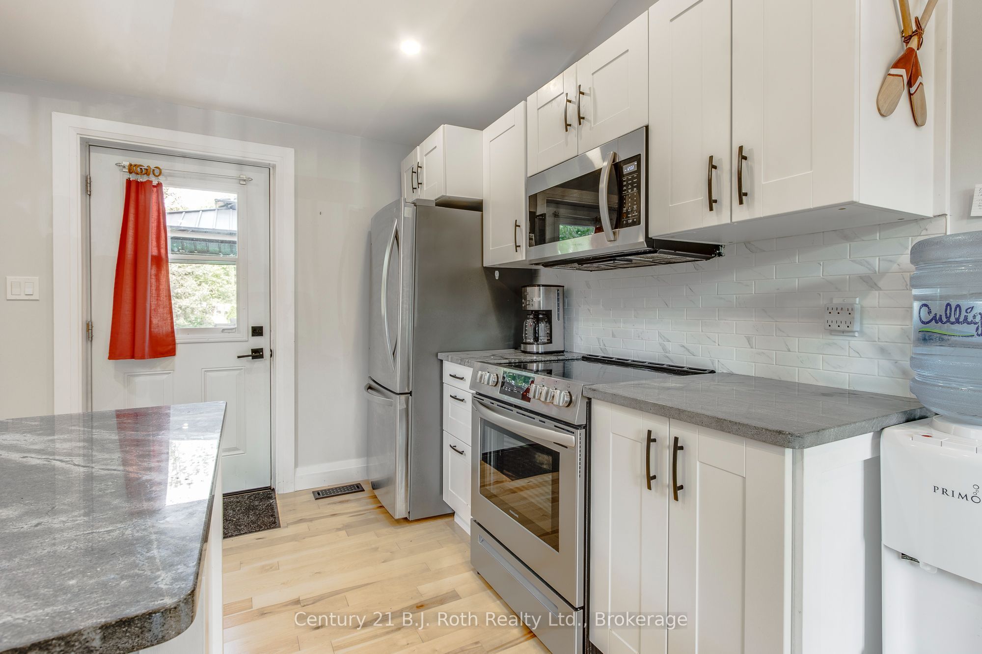 8 Arbor Road Property Photo 7