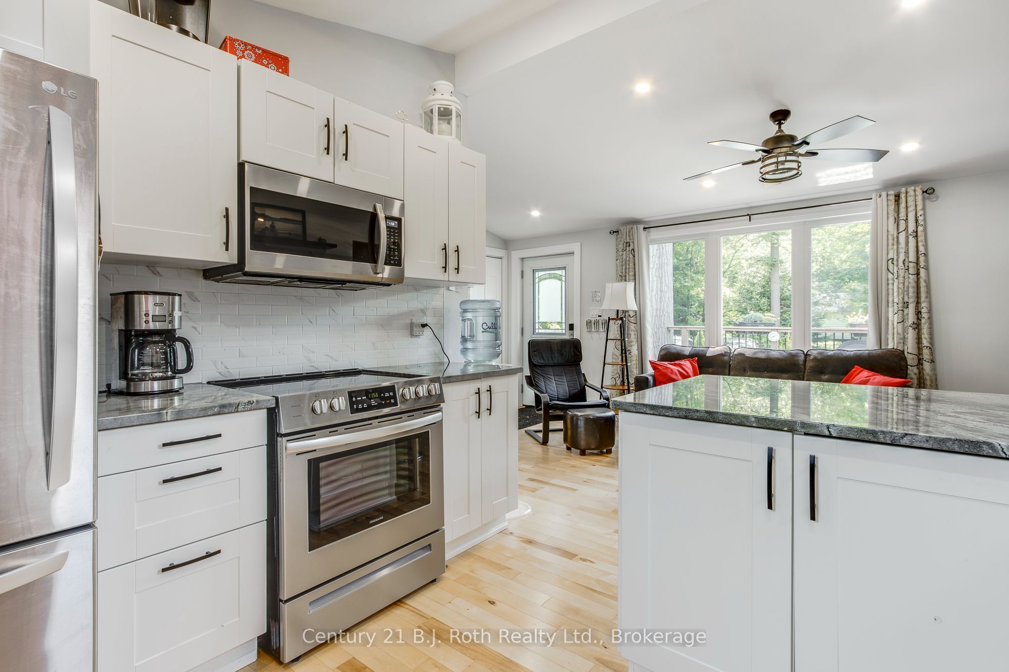 8 Arbor Road Property Photo 9