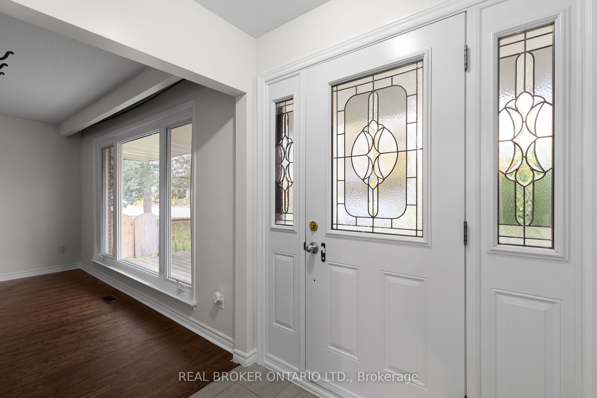 65 Ottaway Avenue Property Photo 4