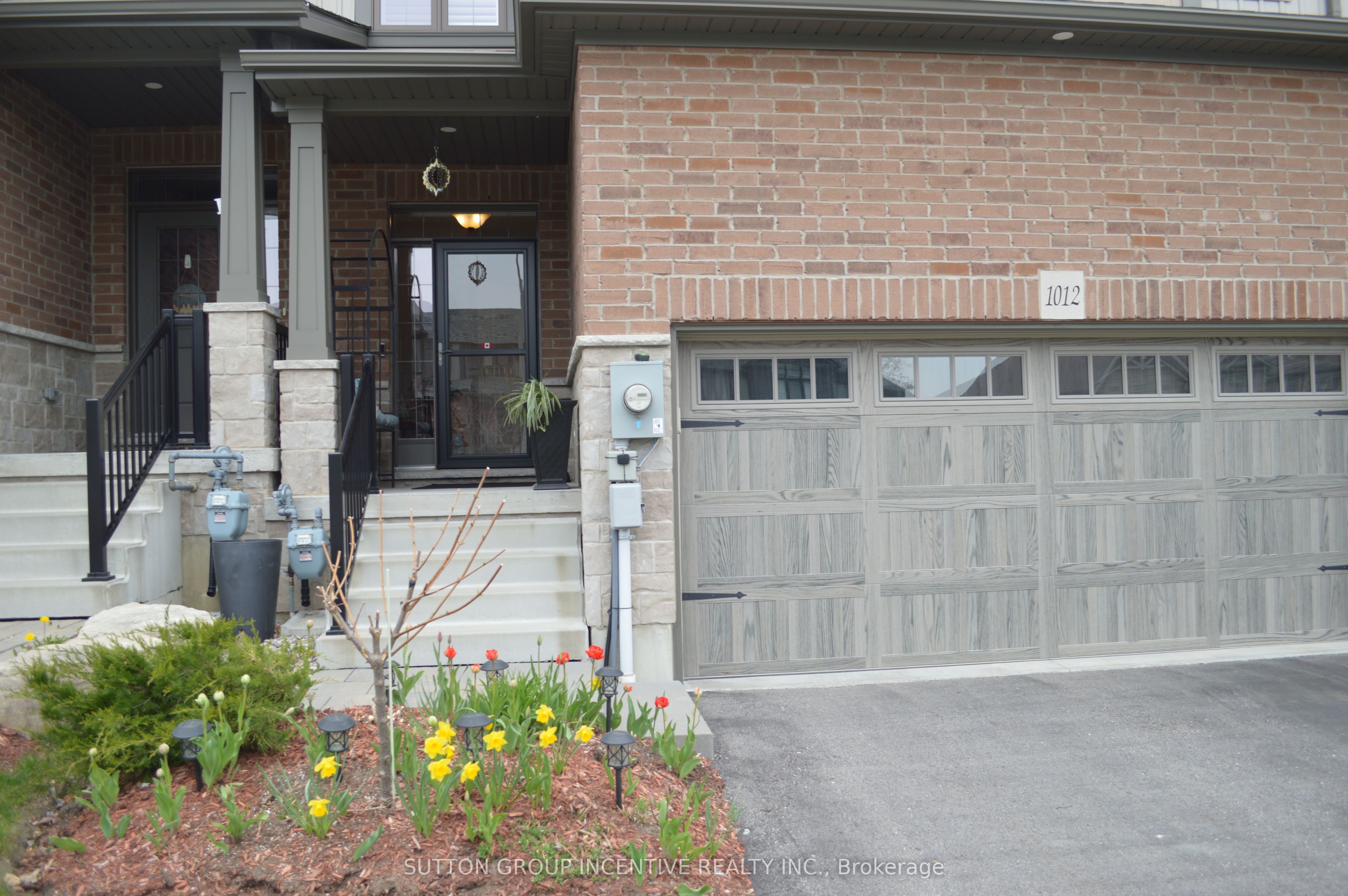 1012 Wright Drive Property Photo 2