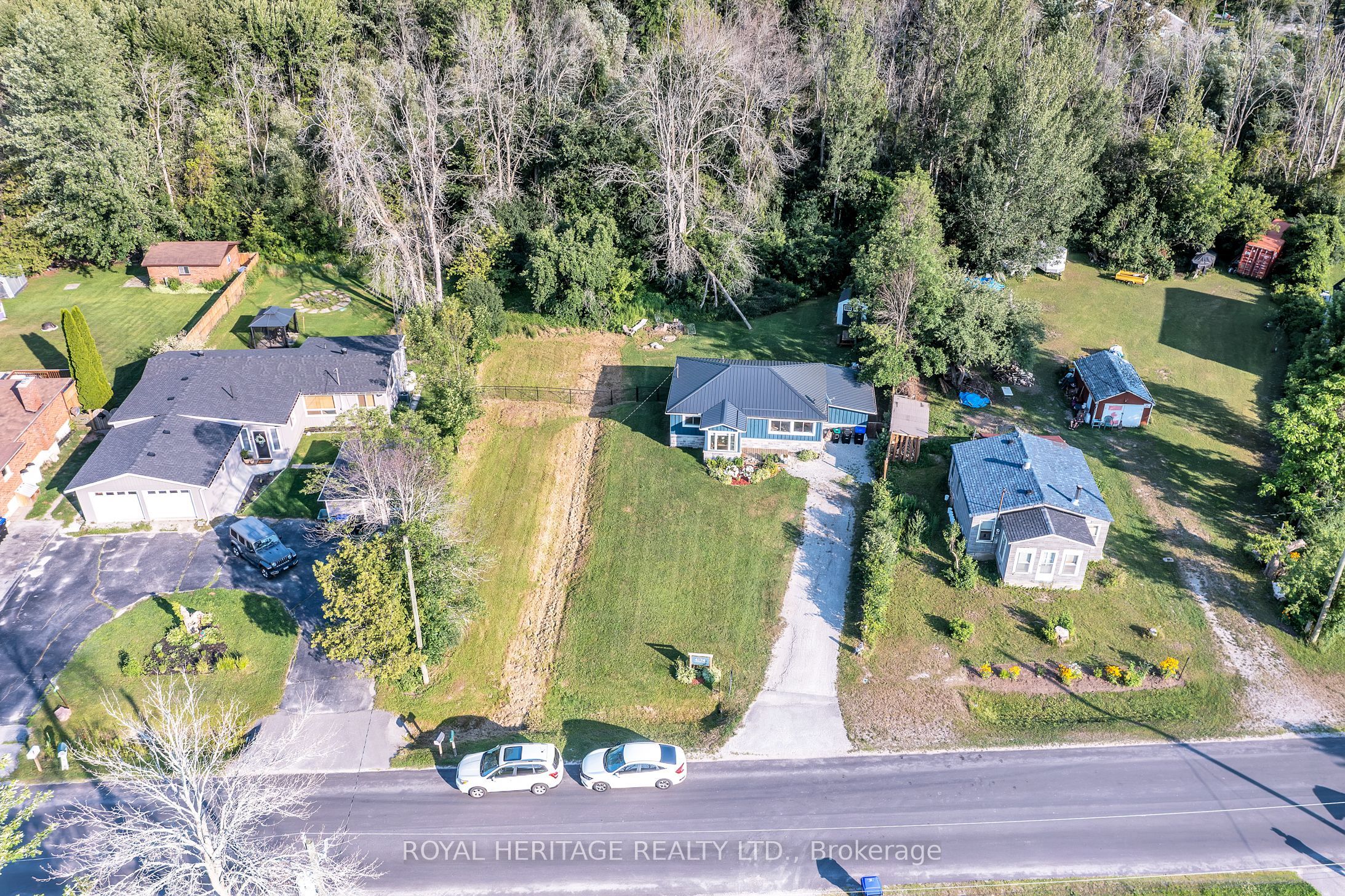 4174 Fountain Drive Property Photo 4