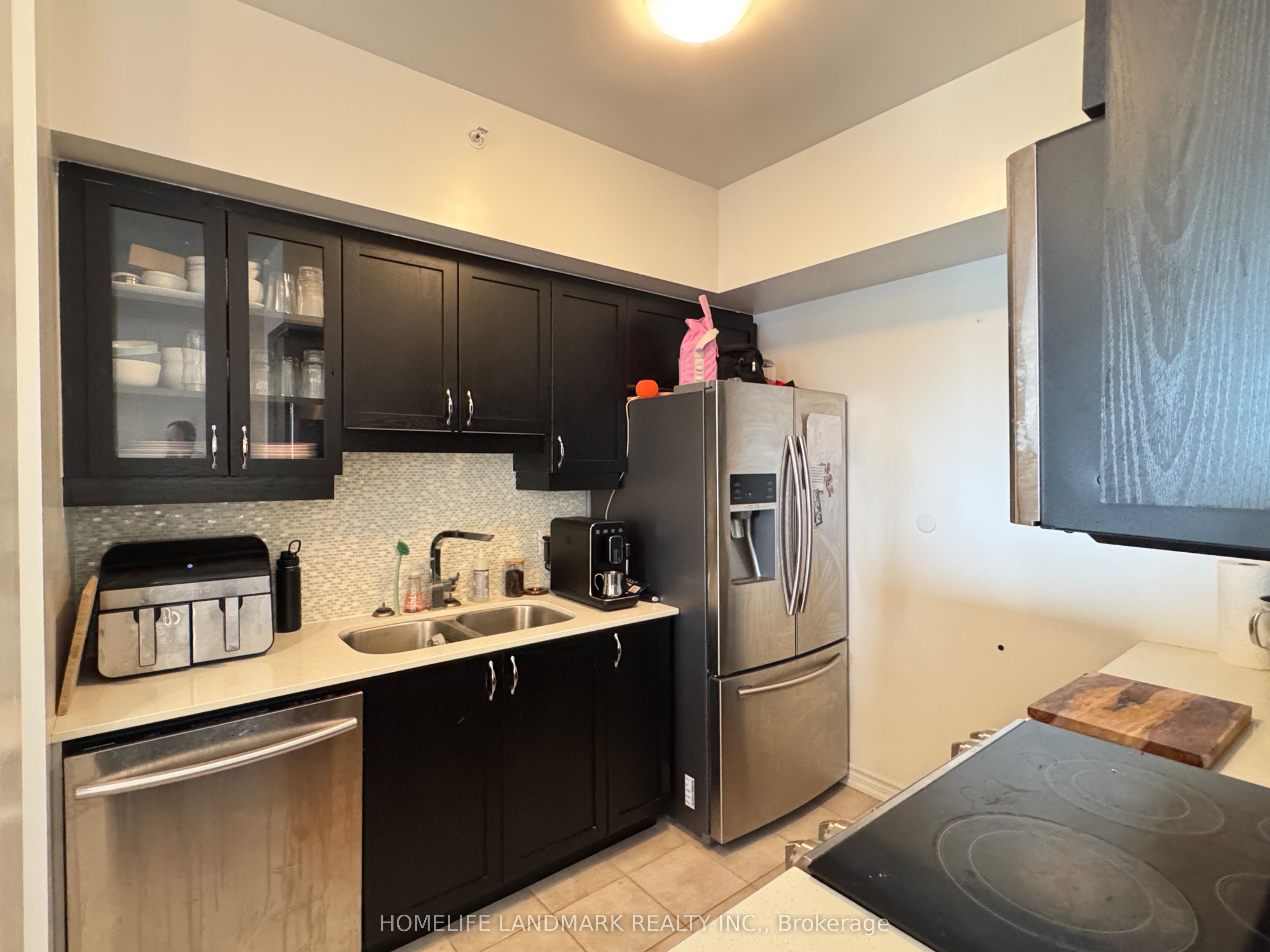 100 Dean Avenue 404 Property Photo 12