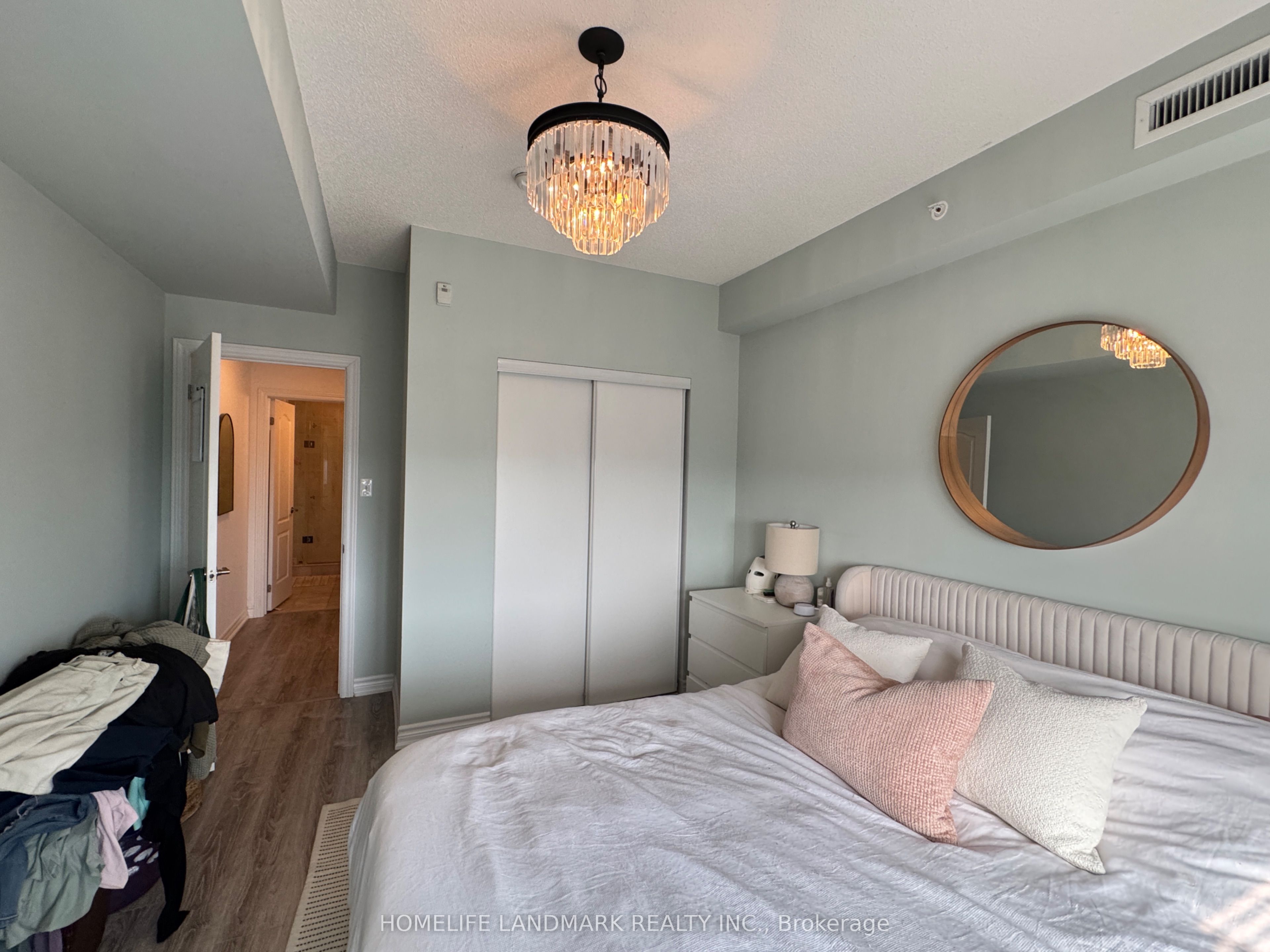 100 Dean Avenue 404 Property Photo 15