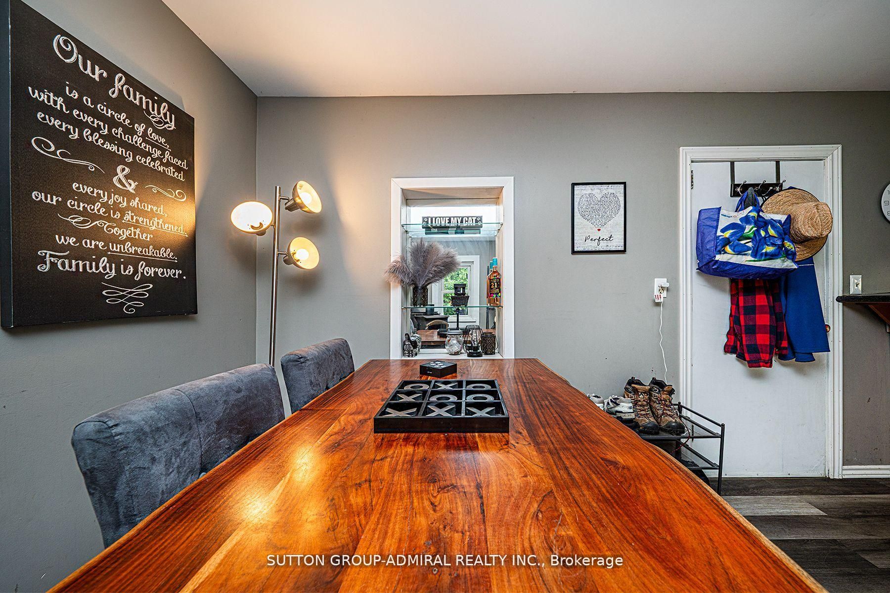 1662 Penley Road Property Photo 14